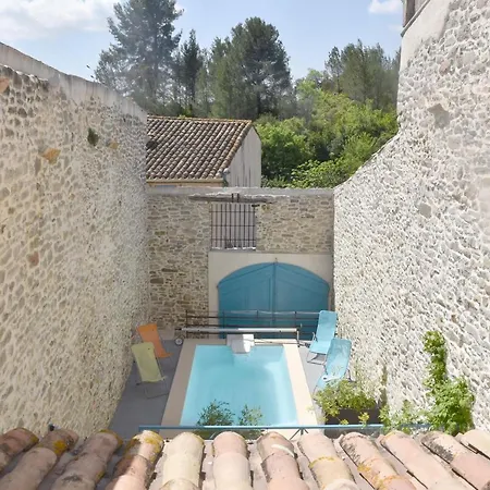 Chez Elia, Pour Les Amoureux Des Vieilles Pierres *