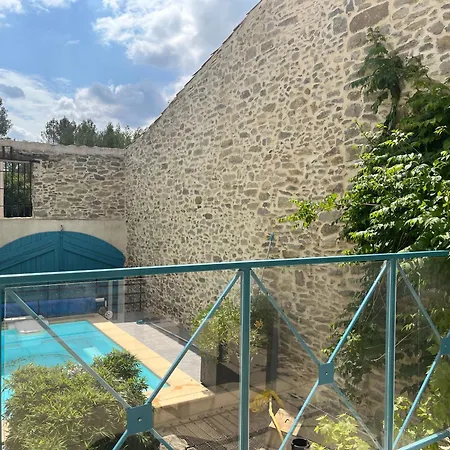 Chez Elia, Pour Les Amoureux Des Vieilles Pierres Cesseras
