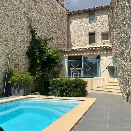 Chez Elia, Pour Les Amoureux Des Vieilles Pierres Cesseras