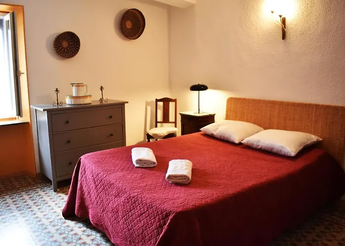 Prázdninový dům Chez Elia, Pour Les Amoureux Des Vieilles Pierres Cesseras