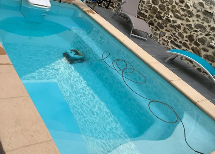 Chez Elia, Pour Les Amoureux Des Vieilles Pierres *